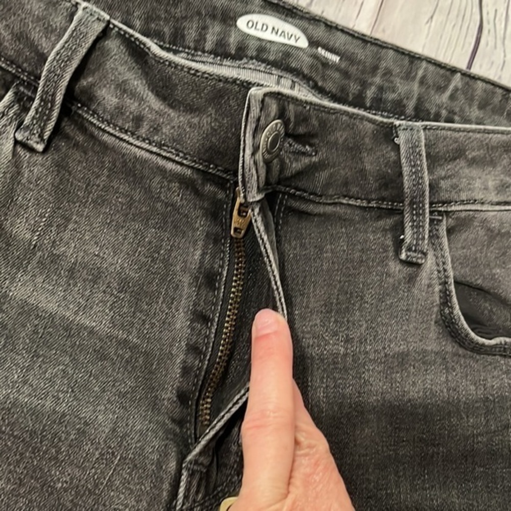 Old Navy black washed size 12 skinny - Picture 2 of 12
